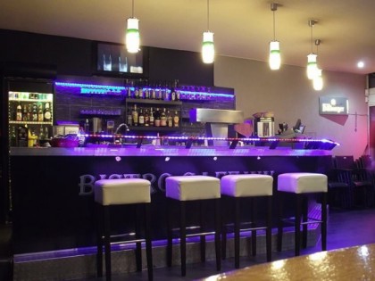 照片: Bistro Cafe Inn